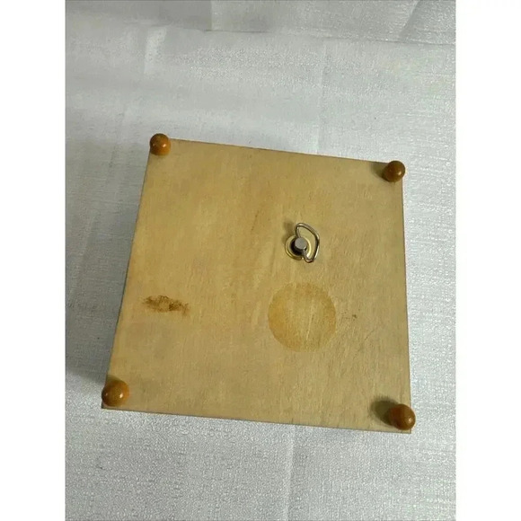 Bunny Rabbit Music Jewelry Box LK‎ POWELL Vintage 80s ***Please see pics*** - Picture 11 of 11